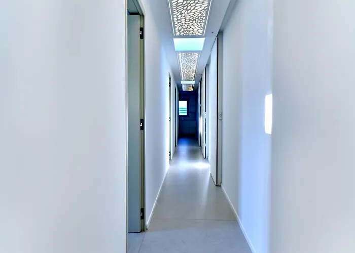 别墅 Walk To Naousa, 5Br Pool Villa,Villa Yagha