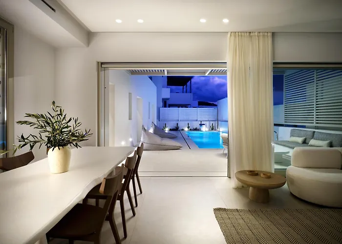 Walk To Naousa, 5Br Pool Villa,Villa Yagha