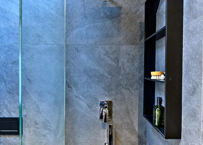 别墅 Walk To Naousa, 5Br Pool Villa,Villa Yagha *