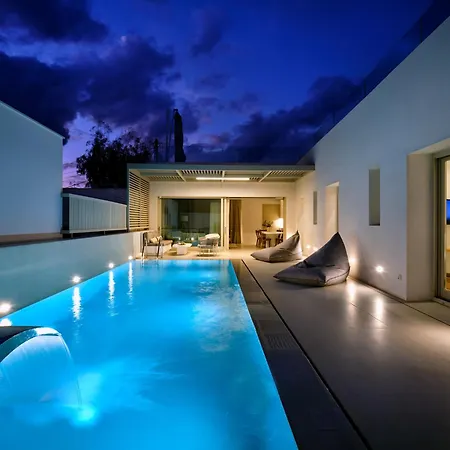 Walk To Naousa, 5br Pool Villa,villa Yagha Naousa