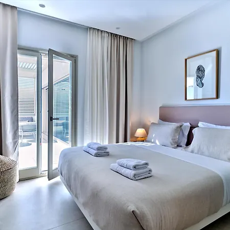 Walk To Naousa, 5br Pool Villa,villa Yagha *