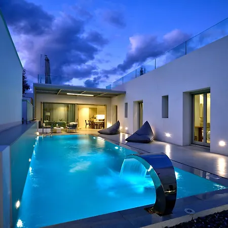 Walk To Naousa, 5br Pool Villa,villa Yagha *