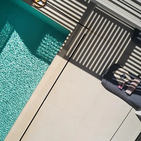 Walk To Naousa, 5br Pool Villa,villa Yagha Villa *